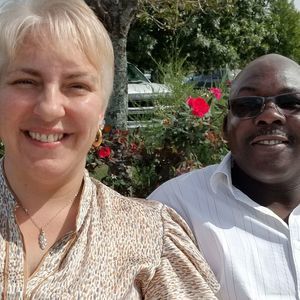 Meet your Posher, Ratcliffe shannon crosby